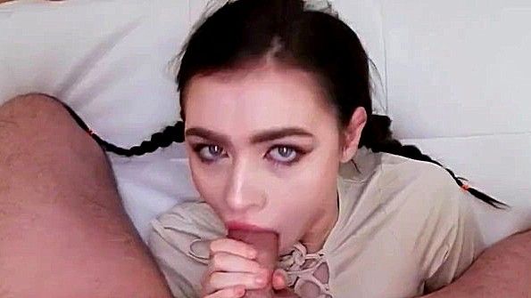 Ганг-Банг / Толпой Ебущиеся молодые тёлочки потрахались неистово в мокрые киски и сперму во все дырки получили видео онлайн