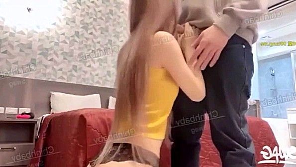 Үйдегі минет және кончил порно